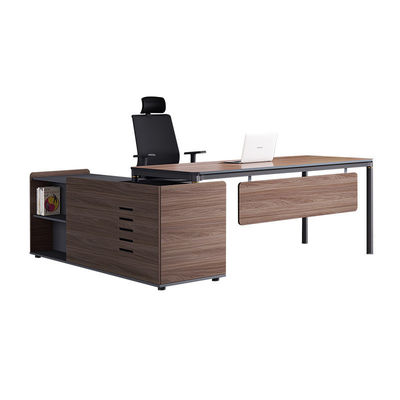 Mobiliário de escritório para gerentes modernos Mesa do presidente personalizável e mesa de classe grande