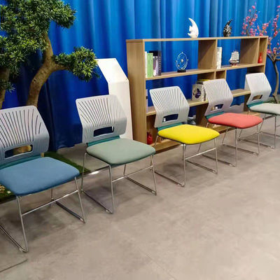 Cadeira de recepção de conferência de design moderno porosa fixa para conforto do escritório doméstico