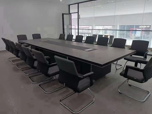 Cadeira de escritório ergonômica giratória de caráter com redes de suporte lombar e apoios para braços