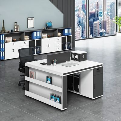 Estação de trabalho de escritório simples de design moderno com 2 4 6 cadeiras e combinação de secretária