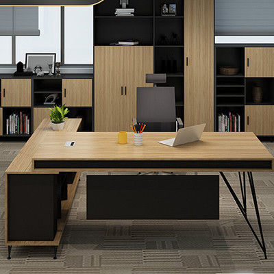 Mesa de computador de pedestal de metal Móveis de escritório diretos para escritório de supervisor separado