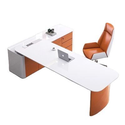 Mesa executiva personalizada em forma de L Mobiliário de escritório Mesas personalizadas
