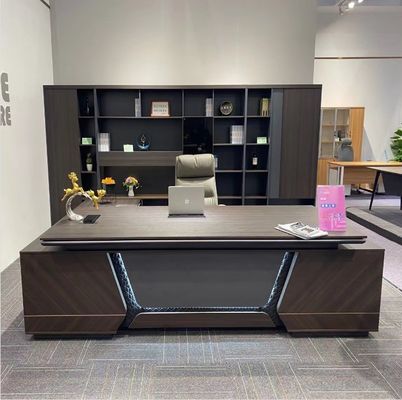 Escritório Executivo Com Processos de Pintura de Forno Madeira Grão Inclinado Design de Margem de Mesa