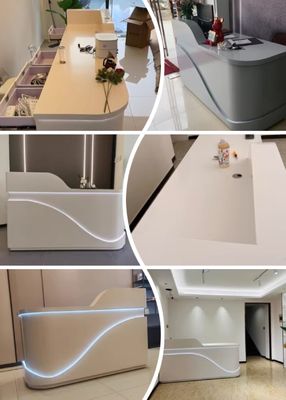 Hospital de beleza moderna grande clínica empresa balcão de recepção com alta densidade folha