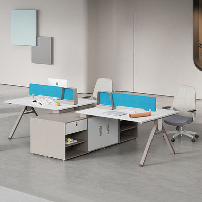 Escritório de luxo com mesa e cadeira combinados para 2-4 pessoas