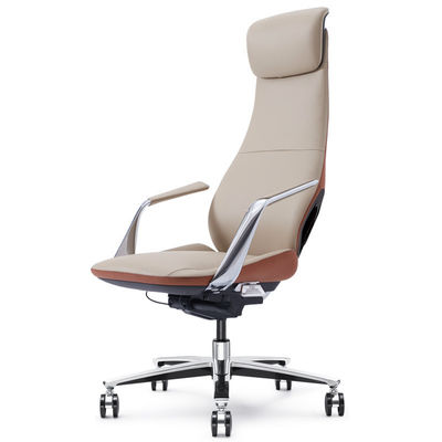 Cadeira de escritório com design ergonômico e material de couro sintético