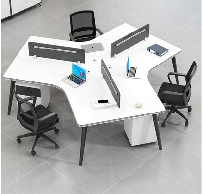 Área de trabalho aberta moderna Estações de trabalho de escritório com mesa personalizável e 2 / 4 / 6 assentos