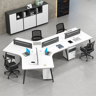 Área de trabalho aberta moderna Estações de trabalho de escritório com mesa personalizável e 2 / 4 / 6 assentos