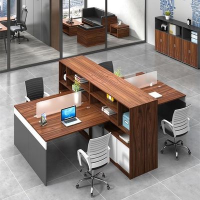 Estação de trabalho de escritório de estilo moderno com design modular aberto e material MFC